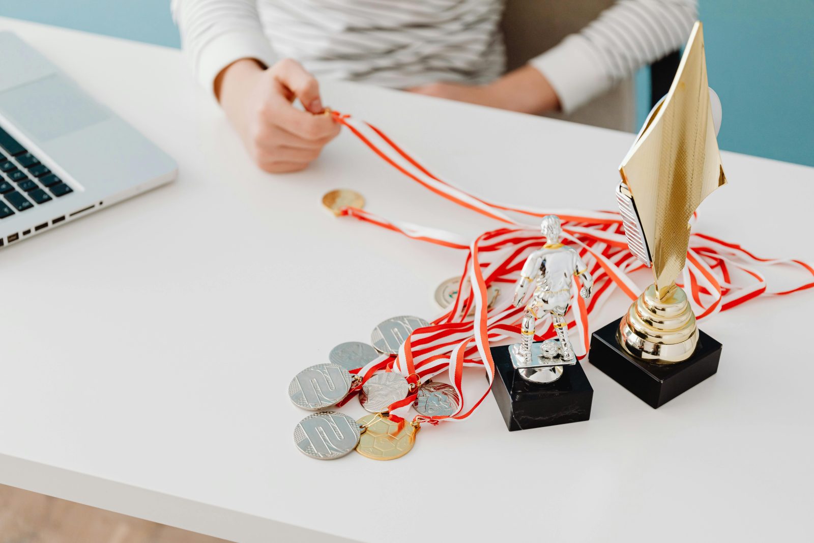 High achievers experience unique mental health challenges, but psychiatry and therapy for executives in NYC can help you cope.