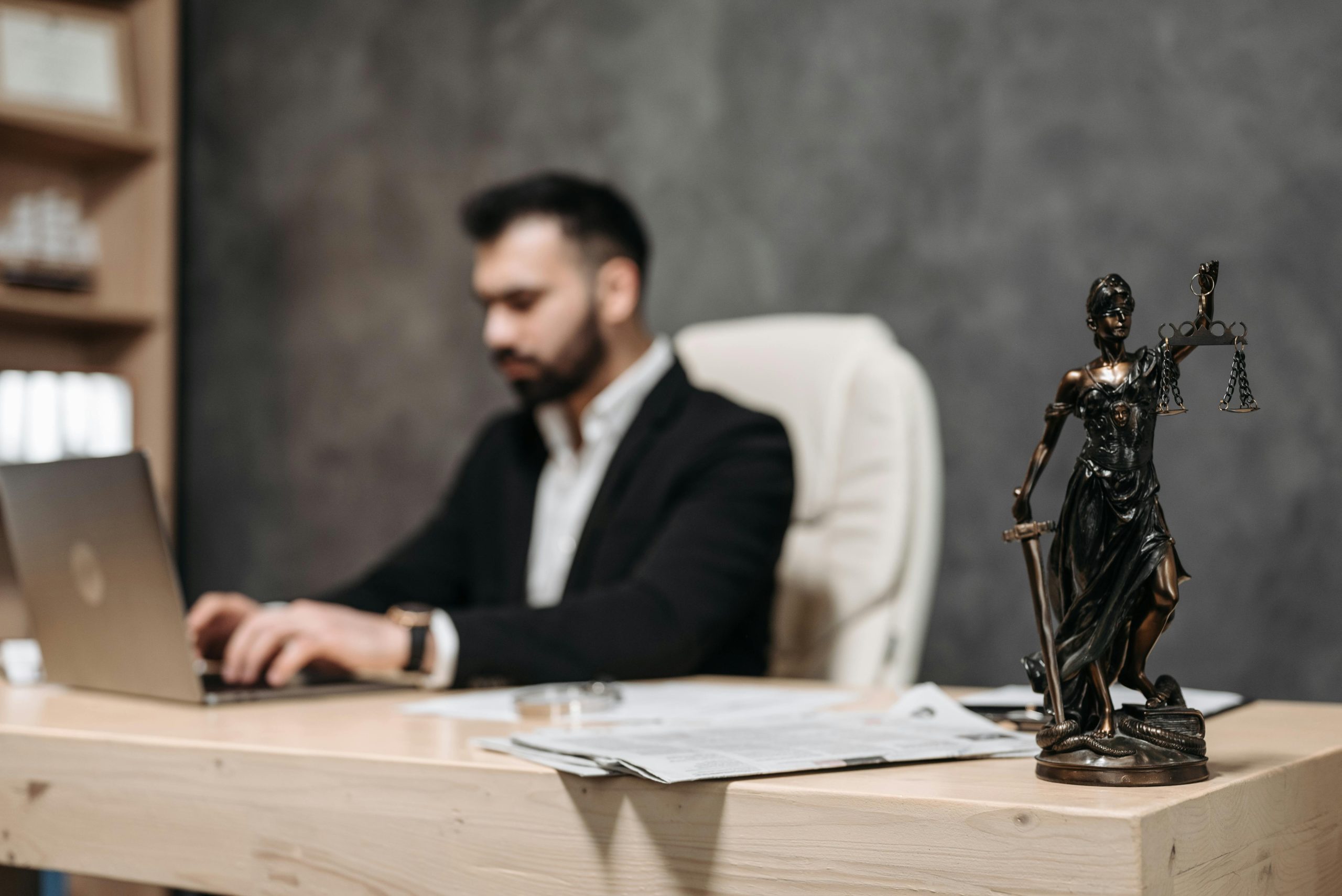 Our New York mental health clinic is led by a former attorney who can help you recover from burnout